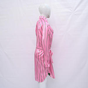 Vestido Formal Profesional de Diseñador para Mujer, Manga Larga, Moderno, de Seda, con Logotipo Bordado, Decoración con Botones, Largo hasta la Rodilla, para Fiestas y Uso Diario - Product Image 5