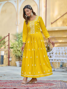 ชุดคอลเลกชั่นสำหรับผู้หญิงปักลายด้วยด้ายคอลเลกชั่นผ้าเรยอน16กก. - Product Image 6