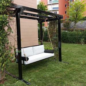 Columpio de hierro rústico con acabado natural perfecto para patios de granjas e interiores de casas tradicionales de uso diario - Product Image 6