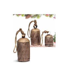 Campanas de vaca de latón listas para usar en templos, para espacios de culto tradicionales, decoración vintage o adornos de estilo rural indio. - Product Image 3