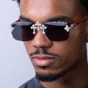 Lunettes de soleil personnalisées en moissanite glacée, unisexe, style hip-hop, légères, verres anti-reflets, confortables, pour la randonnée - Product Image 2