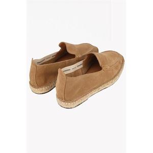 Alpargata cerrada con cuña baja - Product Image 2