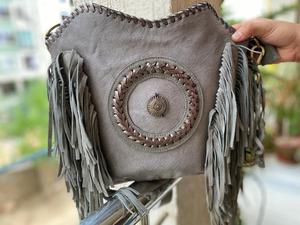 Nouveau Style occidental cheveux sur cacher fourrure daim cuir frange sac haute qualité Boho femmes fourrure cuir Unique moyen Concho frange sacs - Product Image 3