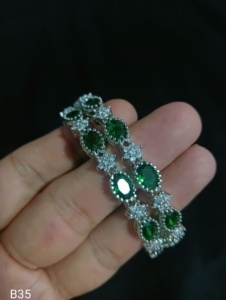 กำไลเพชรสไตล์คลาสสิกแบบอเมริกันกำไลชุบเงินและเพทายทรงลูกบาศก์แบบดั้งเดิมและทันสมัยสำหรับผู้หญิงและเด็กผู้หญิง - Product Image 4