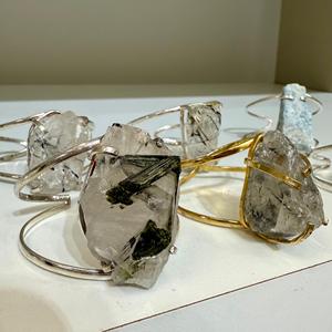 Pulseras y Brazaletes de Turmalina Especial, Accesorios de Primera Calidad - Product Image 2