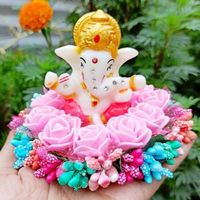 Idole florale indienne artisanale de Ganesh pour la décoration intérieure – Écologique et durable – Décoration pour la maison et les événements – Cadeaux de retour indiens