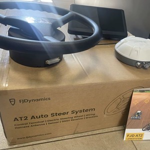 Système de direction automatique AT2, commande du volant électrique, terminal de réception GNSS, supports de réception, kit de câblage pour tracteur - Product Image 1