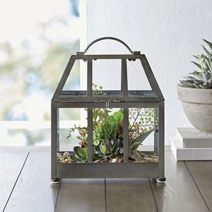 Beau terrarium en métal et en verre fait à la main pour la décoration de table de jardin de maison moderne affichage de plantes d'intérieur et d'extérieur - Product Image 5