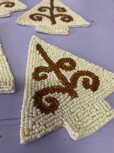 Posavasos de Cuentas Hechos a Mano - Posavasos Clásicos de Regalo Religioso con Reverso de Poliéster (4x4 Pulgadas) - Product Image 3