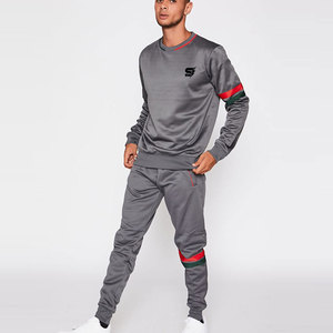 Conjunto Deportivo Informal de Invierno con Tejido de Punto Transpirable, Diseño Ligero y Ecológico, Sensación Moderna y Acogedora - Product Image 1