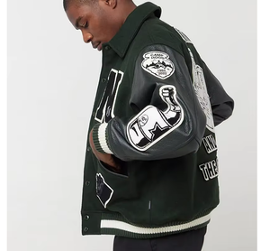 Vente en gros de vestes de baseball universitaire avec logos brodés personnalisés pour hommes avec col montant logo avant position piment patchs vestes - Product Image 2