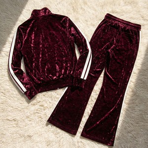 Ensemble de survêtement en velours de qualité supérieure, poids lourd, couleur personnalisée, 2 pièces, vente en gros, bas évasé personnalisé, au-dessus du genou, skinny, uni - Product Image 2