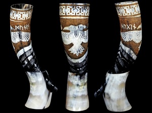 Corne à boire Viking naturelle écologique Animal religieux 3D sculpté à la main gravé - Product Image 2