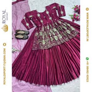 Nueva colección de trajes de red de mariposa de hermoso diseño en Tarifa mayorista por Royal Export Surat - Product Image 3