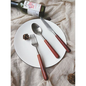 Ensemble de couverts classiques à manche en bois de 3 en acier inoxydable poli pour la restauration d'événements à domicile et la vaisselle de restaurant meilleure utilisation - Product Image 1