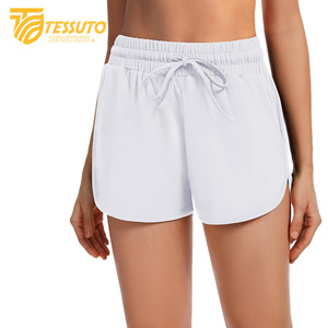 Pantalones cortos de corte relajado para mujer, transpirables y cómodos, pantalones cortos de yoga cómodos y ligeros para mujer con bolsillos - Product Image 1