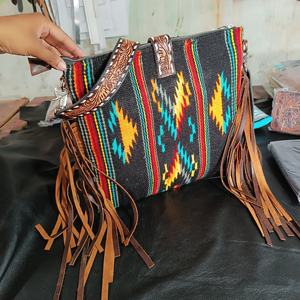 Nouveau sac à main Cowgirl à la mode selle couverture frange glands sac à bandoulière sac usiné à la main rodéo sac en cuir de qualité de fabrication internationale - Product Image 4