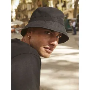 Chapeau Bob en Polyester Recyclé Durable, Gadgets Écologiques pour le Camping et la Randonnée - Product Image 3