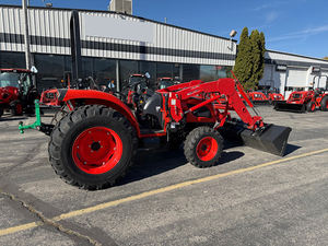 Tracteur K-i-o-t-i NS6-0-1-0 H-S-T avec financement à 0 % disponible, vente en gros, fonctionnement fiable. - Product Image 4