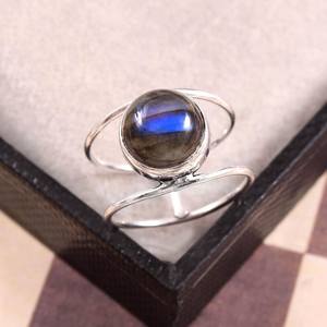 Anillo de Labradorita con Doble Banda de Plata de Ley, Joyería Boho Hecha a Mano para Mujer, Proveedor Mayorista, Bañado en Rodio - Product Image 2