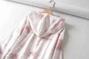 เสื้อฮู้ดแบบสวมหัวแขนยาวมัดย้อมสำหรับผู้หญิงเสื้อครอปมัดย้อมสีสำหรับผู้หญิงกำหนดสีเองได้ - Product Image 4