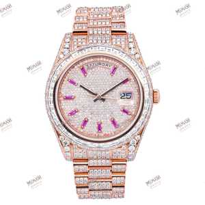 นาฬิกาหน้าปัดบาแกตสีชมพูโรสโกลด์รุ่นจำนวนจำกัดนาฬิกาเพชรสีโรสโกลด์แบบวันและวันที่อัตโนมัติ - Product Image 1
