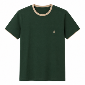 T-shirt en coton vert forêt personnalisé avec col contrastant beige, bordure des manches et broderie minimale sur la poitrine – Vente en gros - Product Image 1