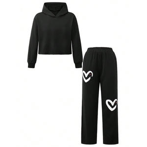 Chándal para niños con logotipo de marca personalizado bordado ajuste cómodo tela duradera pedidos al por mayor ropa elegante - Product Image 1