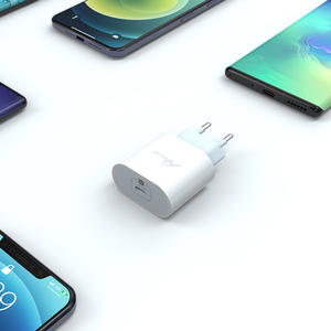 Carte réseau Type-C PD 20W Câble chargeur Chargeurs de téléphone portable Chargeur portable YTC-07 Adaptateur réseau - Product Image 2