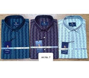 Chemise à carreaux élégante pour hommes avec finition à double point et boutons avant pour un ajustement sûr d'Inde - Product Image 2