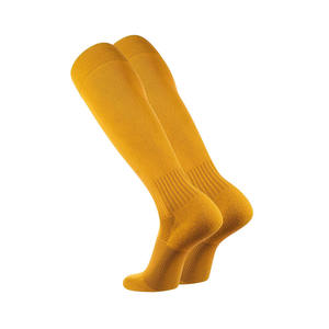 Calcetines de fútbol antideslizantes personalizados al por mayor con logotipo calcetines deportivos largos de algodón para hombre calentadores de piernas de fabricación - Product Image 4