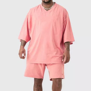 Conjunto de pantalones cortos de media manga con cuello en V de verano para hombre de calidad superior personalizable y de gran tamaño con logotipo personalizado conjuntos de pantalones cortos holgados - Product Image 1