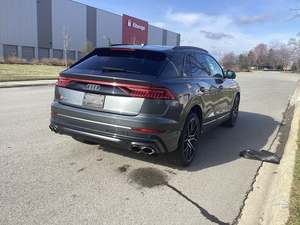 ใช้ RHD/ LHD อย่างเป็นธรรม2022 Audi Sq8 Prestige - Product Image 4