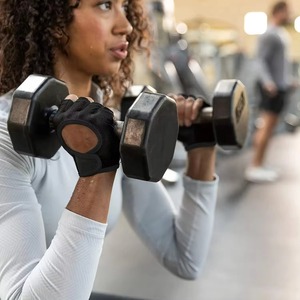 ถุงมือฟิตเนสยิมวัสดุสไตล์ใหม่ออกแบบโลโก้ได้ตามต้องการ - Product Image 3