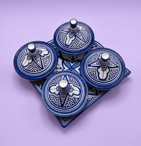 Ensemble de 4 mini-tajines marocaines en céramique écologiques peintes à la main, antiadhésives, avec poignées en acier inoxydable, compatibles four - Product Image 2