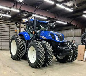 Tracteur New Holland T7.210 2022 d'occasion à vendre entraînement par engrenage de tracteur pour les fermes - Product Image 1