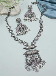 Direct Indian Supplier's Best Selling High Quality High Grade Vaitarni Oxidised Necklace <b>Set</b> Geometric Shape <b>for</b> <b>Weddings</b> - Product Image 3