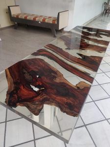 Table à manger rectangulaire moderne en résine époxy artisanale de luxe pour salon, plateau en bois d'acacia, personnalisable, intérieur, mariage - Product Image 4