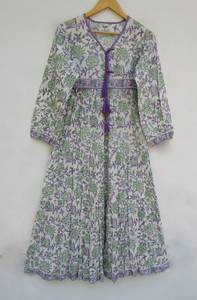 Calidad duradera Impreso 100% Algodón Transpirable Lavable Tela Ropa casual de mujer Vestidos MIDI con cinturón de proveedor indio - Product Image 6