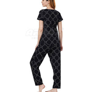Survêtement d'été pour femmes ensemble deux pièces haut à manches courtes et pantalon tenue de sport survêtement d'été décontracté pour femmes - Product Image 2