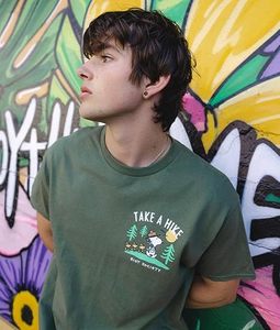 Camiseta Oversize con Hombros Caídos, Impresión Digital Personalizada de Alta Calidad, Camiseta de Moda con Gráficos Bordados de Peso Pesado - Product Image 4