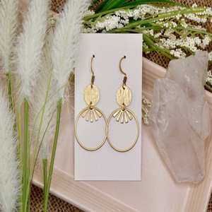 Boucles d'oreilles géométriques en laiton plaqué or 100% Boucles d'oreilles faites à la main pour femmes et filles portent dans la fête de mariage, hldi, Mehendi - Product Image 3