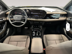 Usado cuidadosamente 2025 Audi Q6 e-tron Premium 4dr SUV AWD - Product Image 4