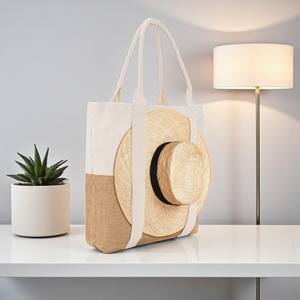 RenewaRustic-Sac fourre-tout en jute personnalisé avec sangle de porte-chapeau Sac fourre-tout à bandoulière écologique pour femmes Sac promotionnel réutilisable - Product Image 1