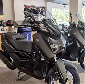 Motocyclettes de sport pour adultes NEWXMAX 300 Adventurer 2024 - Product Image 1