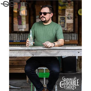 Vente en gros Logo de marque personnalisé 100% T-shirt en fibre de polyester Chemise décontractée vierge de qualité supérieure pour hommes - Product Image 4