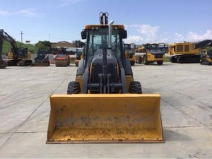 Potente Cargadora John Deere 410L Usada de 2023, Retroexcavadora John Deere de Segunda Mano en Existencia, Alta Calidad y Buen Rendimiento - Product Image 2