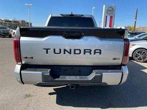 Toyota Tundra 4WD 2023 d'occasion en excellent état - Product Image 3