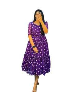 Nayra Floral Digital Georgette Cut Kurti avec élégant Salwar Vêtements de fête indiens et pakistanais confortables - Product Image 1