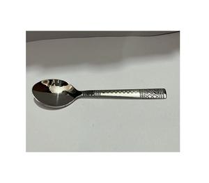 Cuchara de diseño premium de alta calidad, cuchara de acero inoxidable de metal único para uso doméstico a un costo asequible, cubiertos - Product Image 2